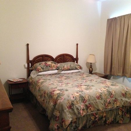 Pleasant Grove Farm Llc Hotell Lyons Exteriör bild